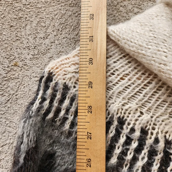 CHASQUI Women's Hoodie Medium Beige Black 100% Alpaca Handmade Aztec Cardigan - Picture 8 of 10